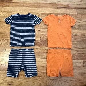 Bundle of Pajama set shirt and shorts size 2T